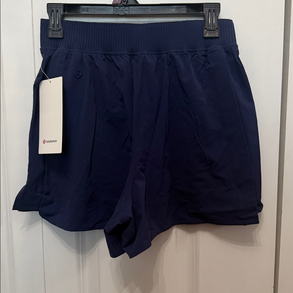 NWT lululemon Stretch Woven Relaxed Fit High Rise Short 4” Night Sea Size S - Picture 2 of 3
